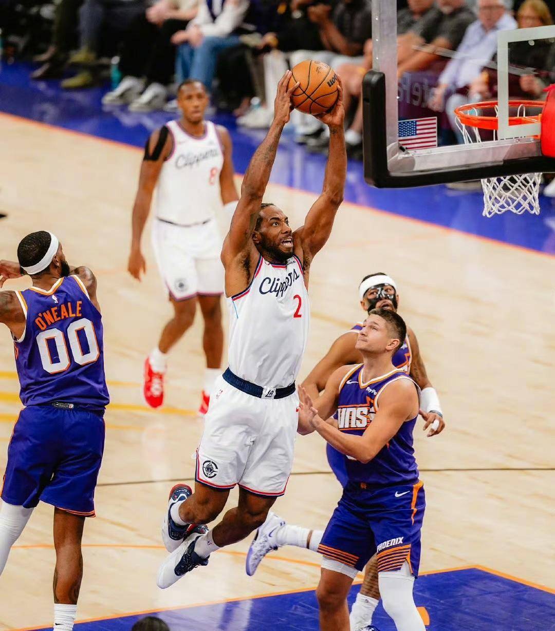 1竞技-关于哈登连续十五场比赛得分超过大胜，湖人挑战极限！的信息