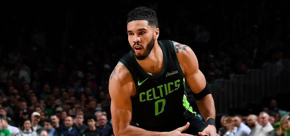 一竞技-包含塔图姆新星出色防守表现惊艳，雄鹿未来可期！的词条